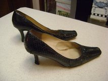 Ladies Black Eel Skin High Heel Shoes --Size 7 1/2 Wide in Luke AFB, Arizona